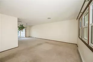 910 Country Ln, White Township, PA 15701 - Photo 4