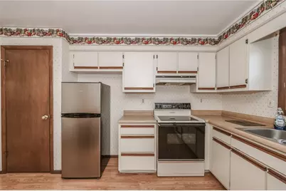 910 Country Ln, White Township, PA 15701 - Photo 12