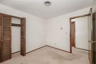 910 Country Ln, White Township, PA 15701 - Photo 18