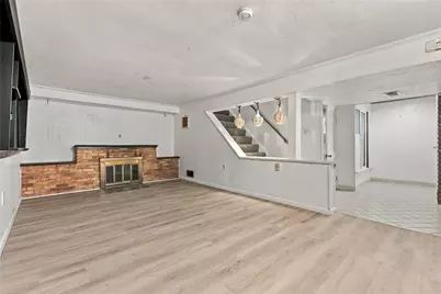 1045 Broughton Road, South Park, PA 15236 - Photo 28
