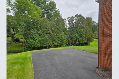 419 Parkridge Drive, Bethel Park, PA 15102 - Photo 22