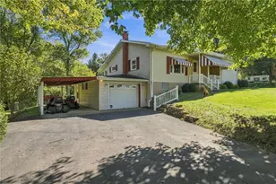 217 Horsemans Rd, Derry Township, PA 15717 - Photo 2