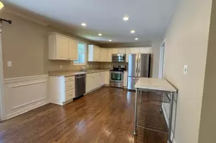 106 Village Ct, Ohio Township, PA 15143 - Photo 10