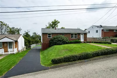 121 Vetter Dr, Pittsburgh, PA 15235 - Photo 1
