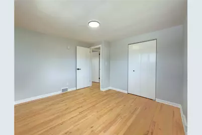121 Vetter Dr, Pittsburgh, PA 15235 - Photo 14