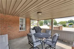 11 Ashford Dr, Cranberry Township, PA 16066 - Photo 6