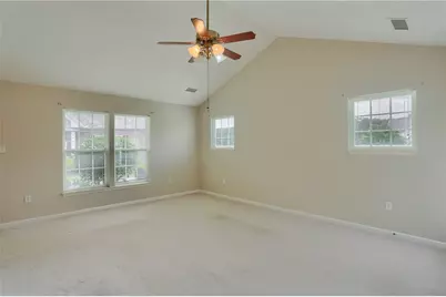 724 Spencer Woods Drive, Pittsburgh, PA 15116 - Photo 10