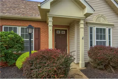 724 Spencer Woods Drive, Pittsburgh, PA 15116 - Photo 4
