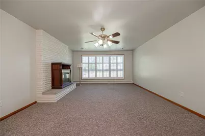174 Mowry Rd, Potter Township, PA 15061 - Photo 4