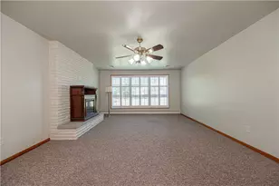 174 Mowry Rd, Potter Township, PA 15061 - Photo 4