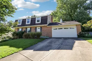 134 Peridot Dr, Verona, PA 15147 - Photo 1