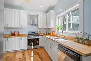 1107 Brabec St, Pittsburgh, PA 15212 - Photo 14