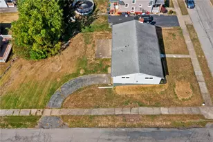 126 E Edison Ave, New Castle, PA 16101 - Photo 36