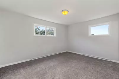 126 E Edison Avenue, New Castle, PA 16101 - Photo 22