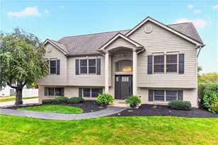 143 Janyce Dr, Hempfield Township, PA 15601 - Photo 2