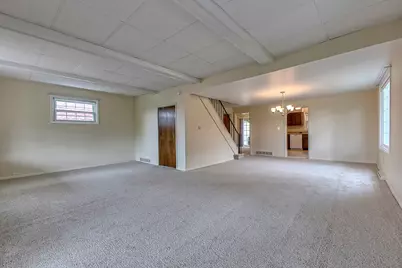 301 Silvis Street, Jeannette, PA 15644 - Photo 10