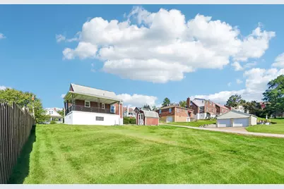318 Oak Street, West Mifflin, PA 15122 - Photo 32