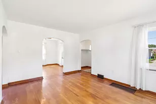 318 Oak St, West Mifflin, PA 15122 - Photo 6