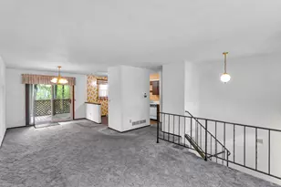 102 Bucknell Dr, Springdale Township, PA 15144 - Photo 14