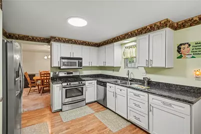 139 N Jamestown Rd, Moon/Crescent Twp, PA 15108 - Photo 18