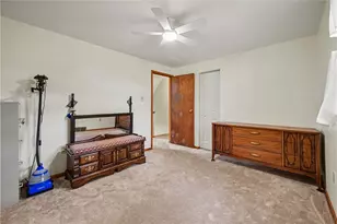 139 N Jamestown Rd, Moon/Crescent Twp, PA 15108 - Photo 28