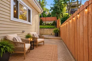 2410 Leticoe St, Pittsburgh, PA 15203 - Photo 2