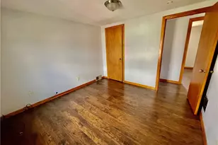 746 6th Ave, Coraopolis, PA 15108 - Photo 16