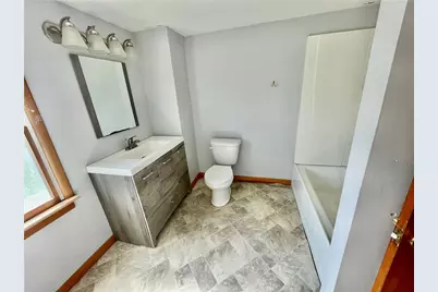 746 6th Ave, Coraopolis, PA 15108 - Photo 10