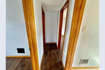 746 6th Ave, Coraopolis, PA 15108 - Photo 18