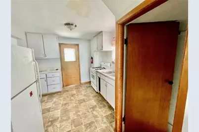 746 6th Ave, Coraopolis, PA 15108 - Photo 4