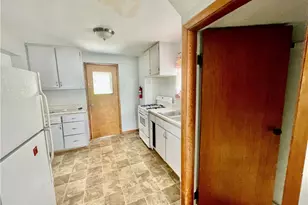 746 6th Ave, Coraopolis, PA 15108 - Photo 4