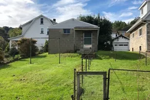 746 6th Ave, Coraopolis, PA 15108 - Photo 22