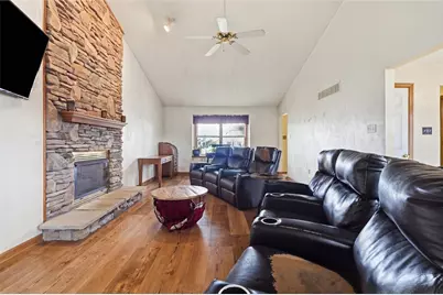 1108 Redoak Dr, Penn Twp, PA 15636 - Photo 18