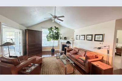 2031 Sonoma Valley Dr, Connoquenessing Township, PA 16053 - Photo 8