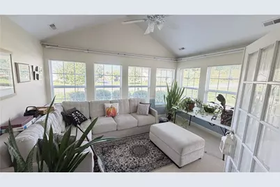 2031 Sonoma Valley Dr, Connoquenessing Township, PA 16053 - Photo 10