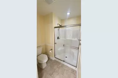 2031 Sonoma Valley Dr, Connoquenessing Township, PA 16053 - Photo 16
