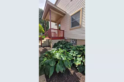828 8th St, Trafford, PA 15085 - Photo 6