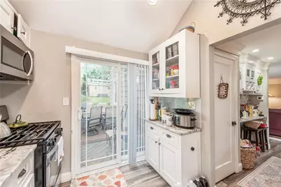 92 Adams Dr, Pittsburgh, PA 15241 - Photo 6