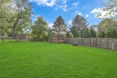 808 Harmony Fisher Ave, Ellwood City, PA 16117 - Photo 6