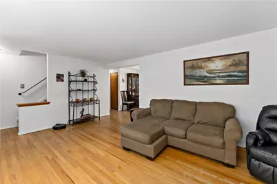 1238 Lakemont Dr, Pittsburgh, PA 15243 - Photo 4