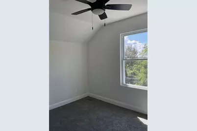 844 Gearing Ave, Pittsburgh, PA 15210 - Photo 18