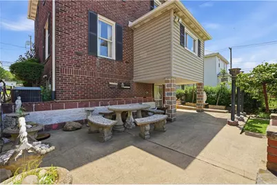 38 Franklin, Ellwood City, PA 16117 - Photo 6