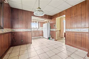 38 Franklin, Ellwood City, PA 16117 - Photo 16