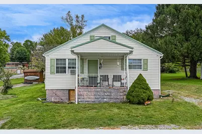 7 Leyda Avenue, Fallowfield, PA 15022 - Photo 2