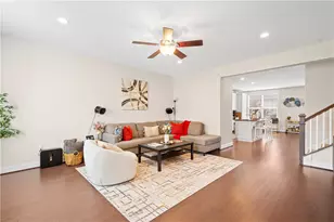 1422 Hastings Cres, South Fayette, PA 15017 - Photo 8
