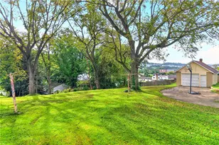 537 Elm St, Canonsburg, PA 15317 - Photo 8