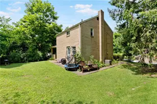 145 Payne Dr, Pittsburgh, PA 15235 - Photo 2