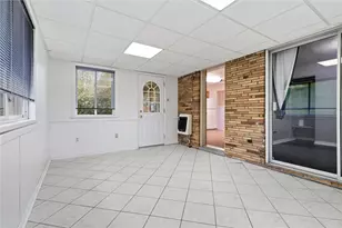 4770 Sherwood Dr, Pittsburgh, PA 15236 - Photo 16