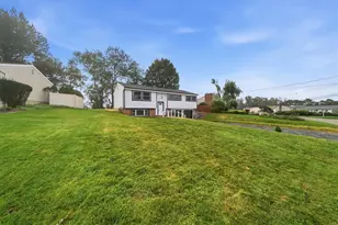 145 Rivercrest, Moon/Crescent Twp, PA 15108 - Photo 4