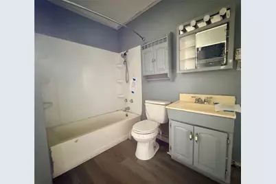 211 Cedar Ave, Sharon, PA 16146 - Photo 14